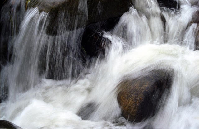 Portheras Stream © Alistair Common